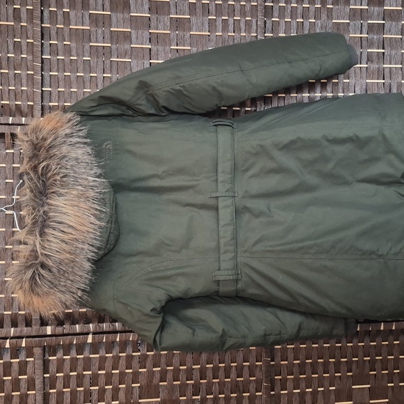 The North Face Hyvent Parka - Goose down fill - Green with faux fur hood - Picture 7 of 8